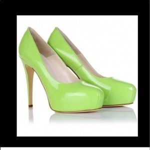 Brian Atwood Maniac Neon Green/Kiwi Pump